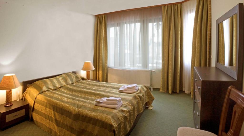 Family Hotel Zora ราซล็อก ห้อง รูปภาพ