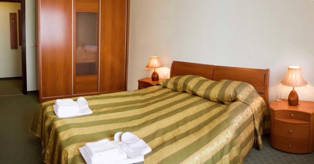 Family Hotel Zora ราซล็อก ห้อง รูปภาพ